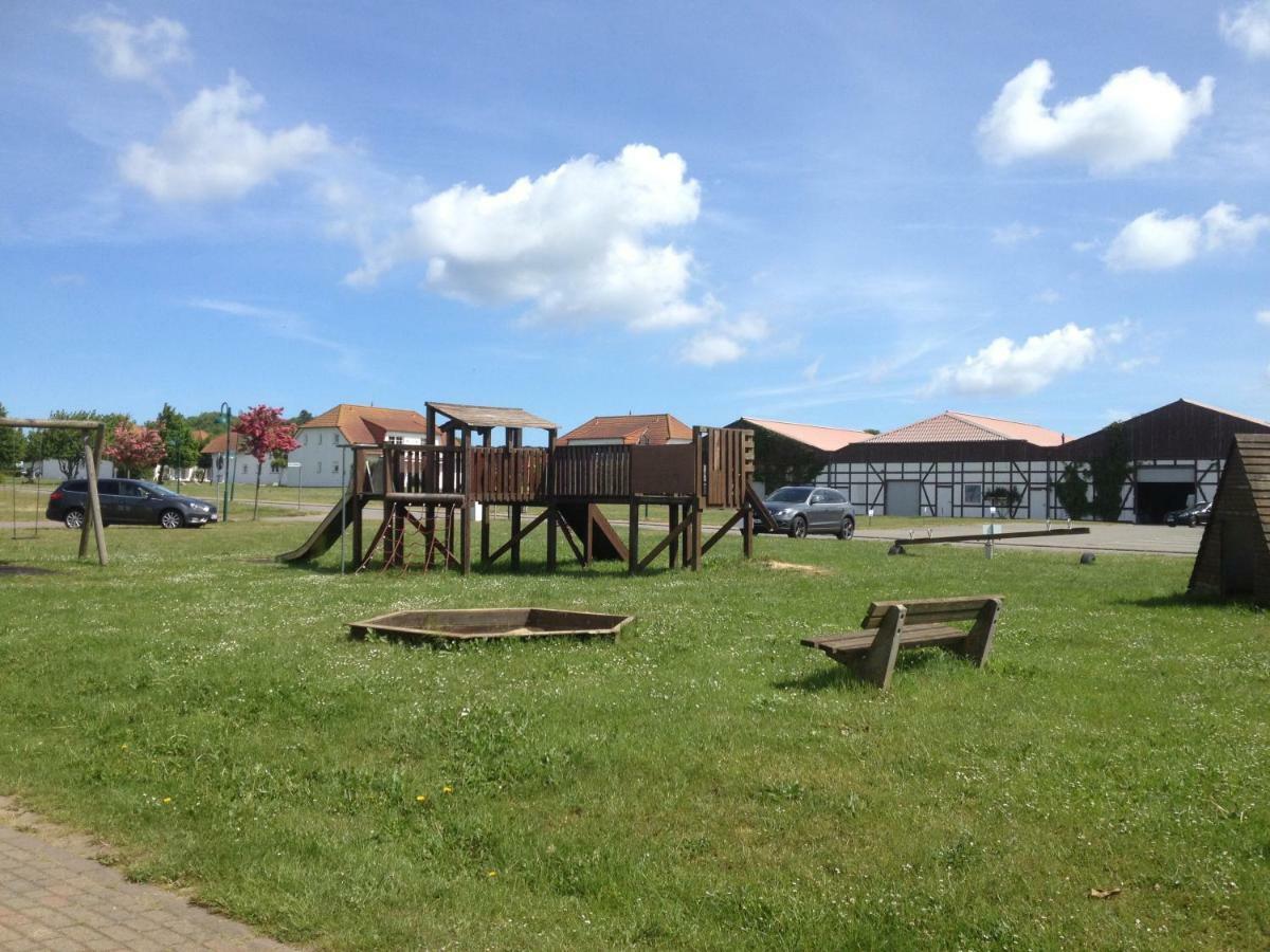 Ferienwohnung "Kranich" Im Ferien-Resort Ruegen Sagard Exterior photo